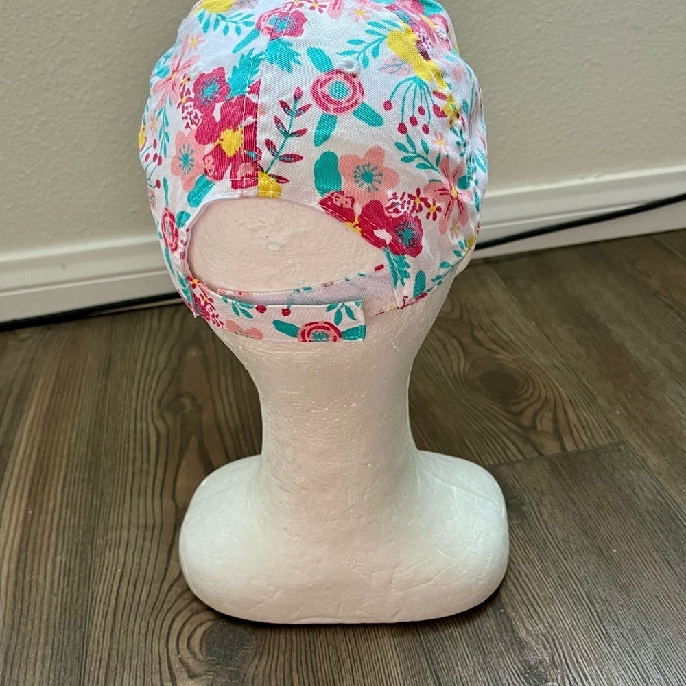 Floral Patterned Cap - Picture 3 of 8